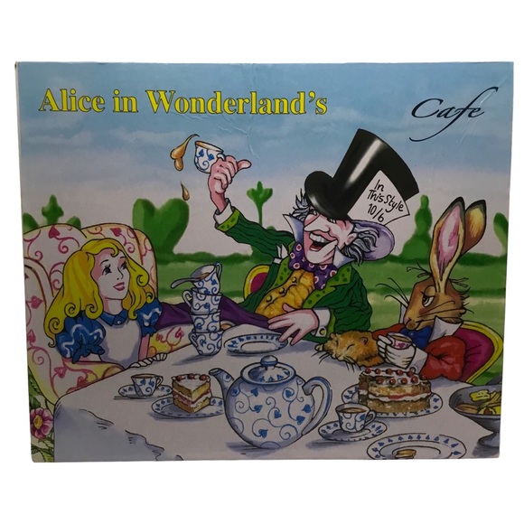 Alice in Wonderland Cafe Box - Picture 10 of 10